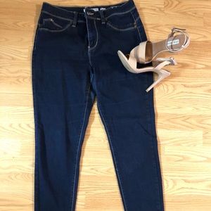 YMI Wanna Butt Jeans